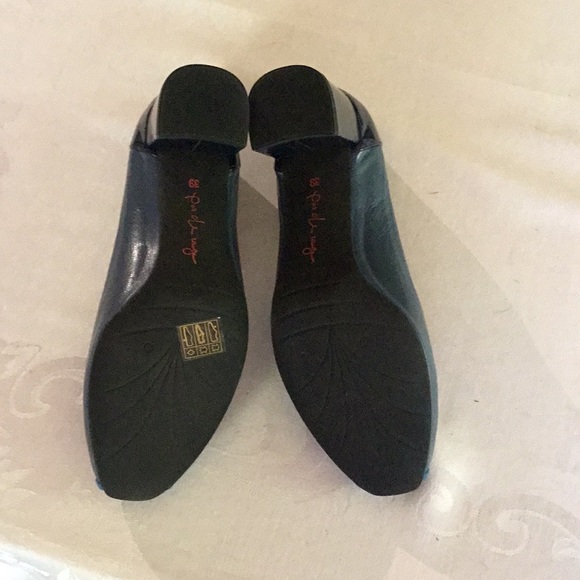 Pas de Rouge European 39 Block Heel Open Toe NWOT - Picture 3 of 7
